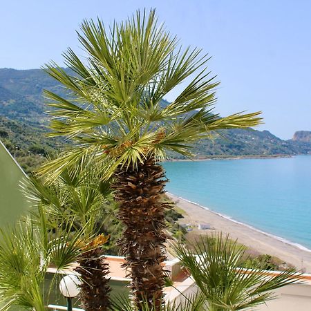 شقة Seaside Oasis تْشيفالو المظهر الخارجي الصورة